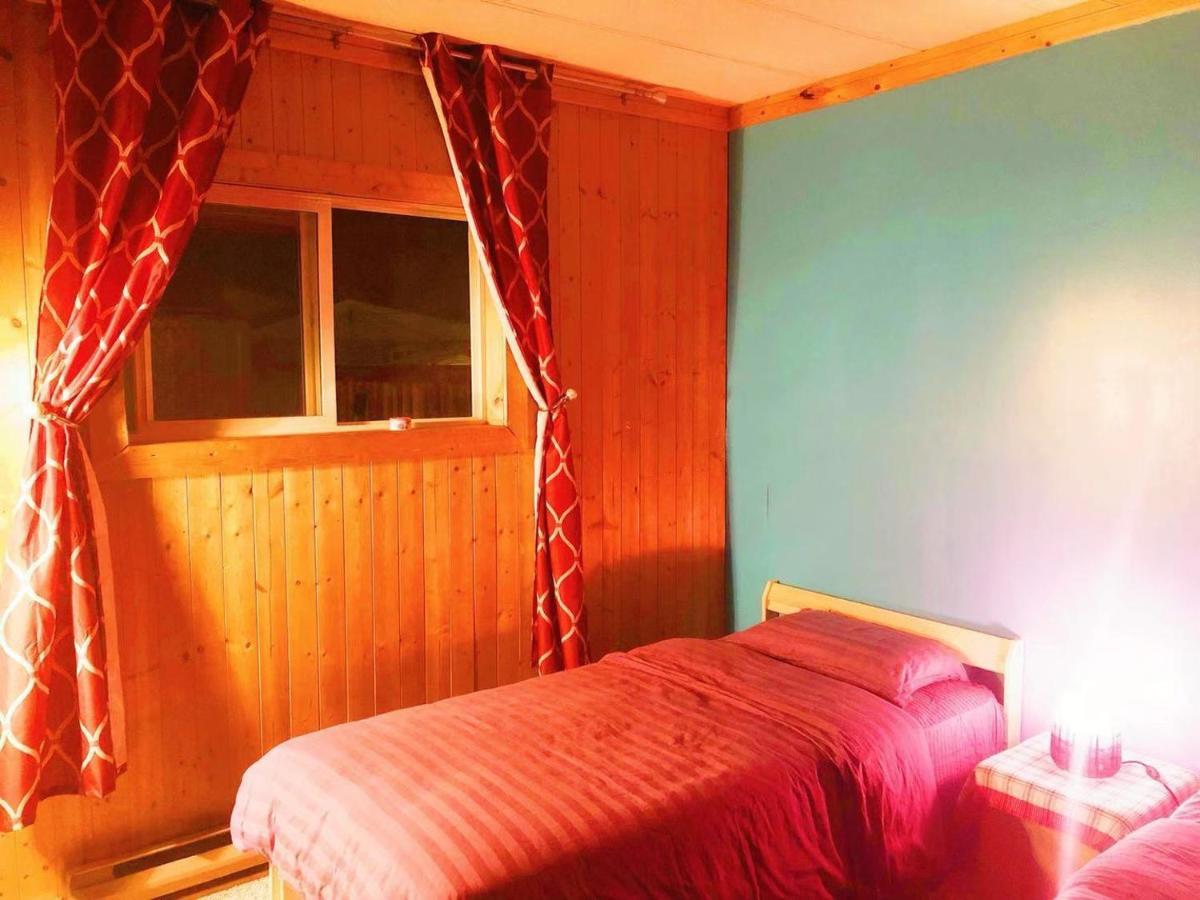 Sarah'S Dreamhouse B&B Churchill Ngoại thất bức ảnh