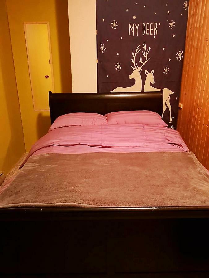 Sarah'S Dreamhouse B&B Churchill Ngoại thất bức ảnh